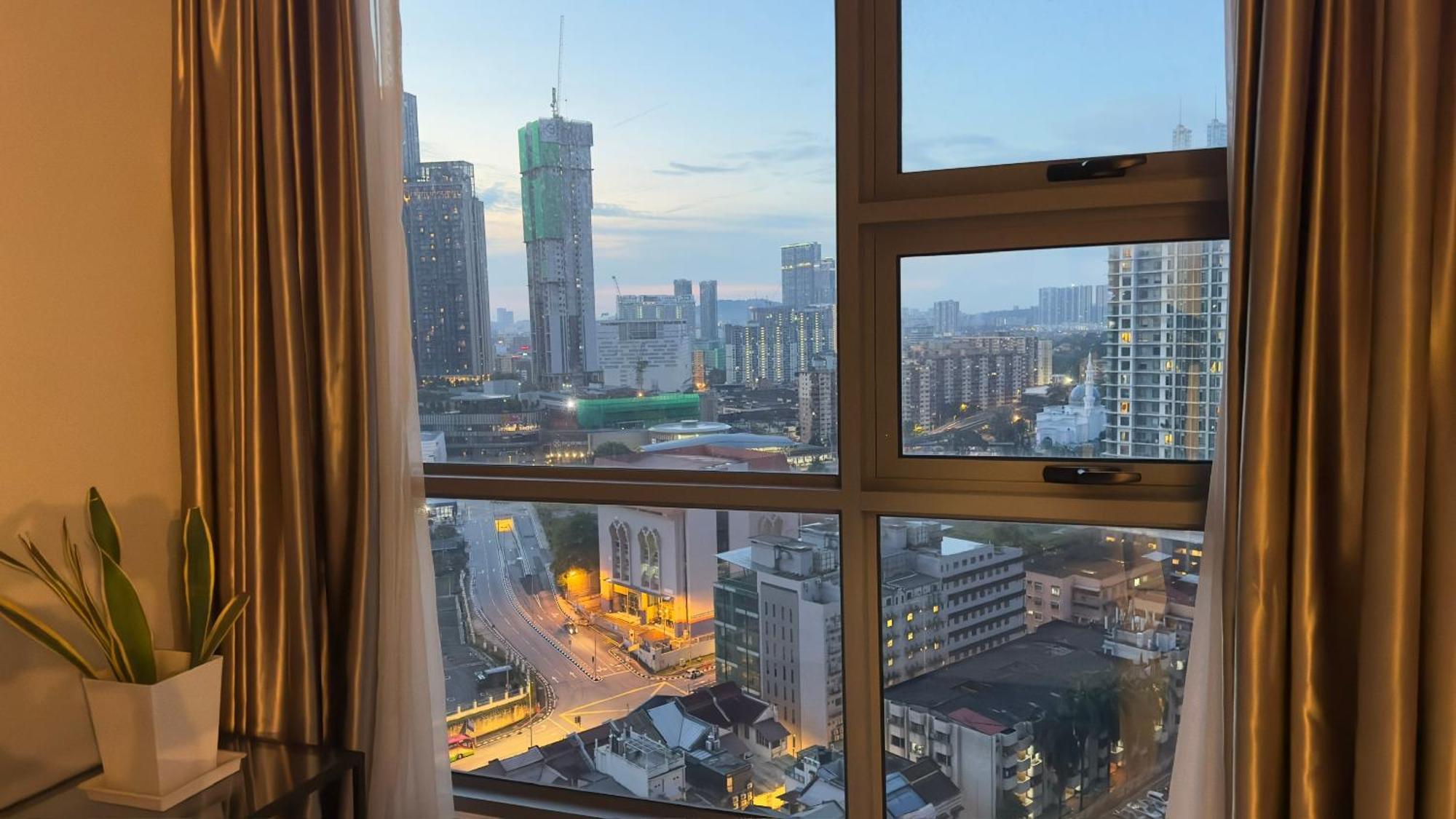 The Robertson Residence Bukit Bintang 20F كوالالمبور المظهر الخارجي الصورة